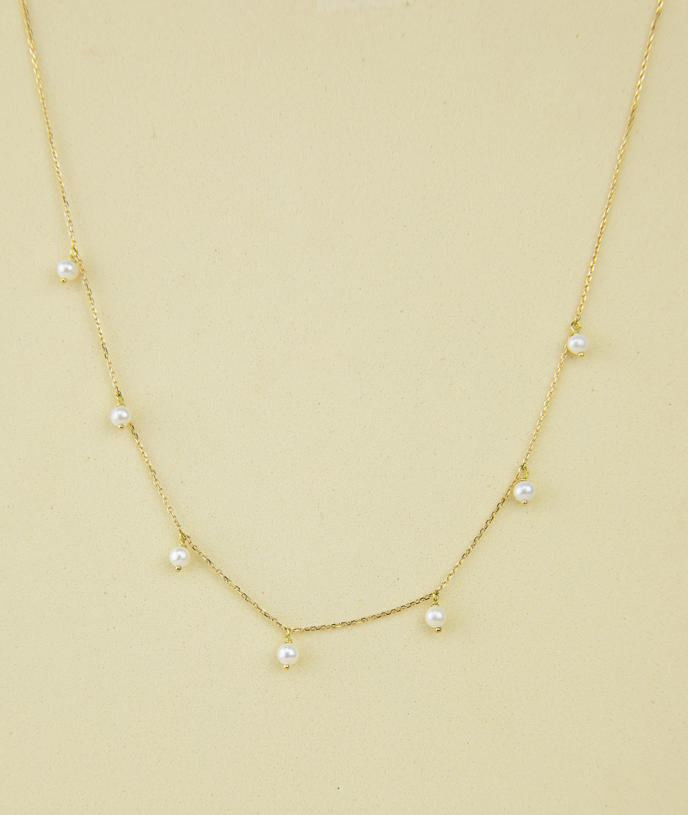 Collar colgantes perlas Oro 18k